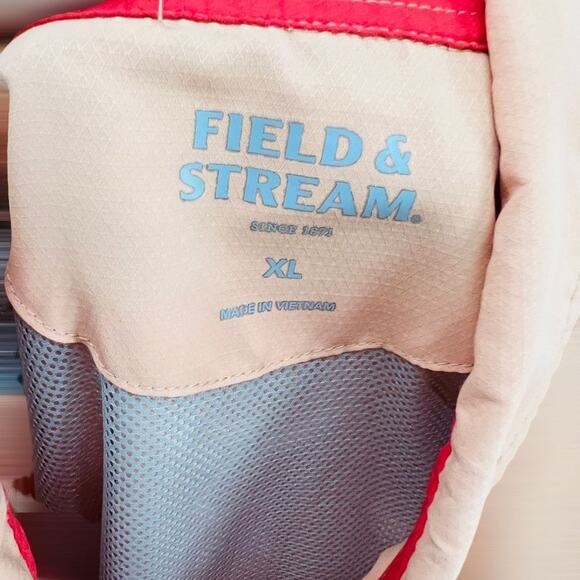 Field & Stream Men's Latitude II Woven Fishing Button Down T-Shirt Size XLarge - Picture 6 of 9